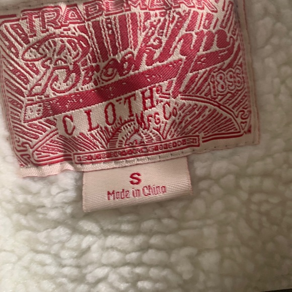 Tan corduroy jacket with white sheep fur - Picture 3 of 4